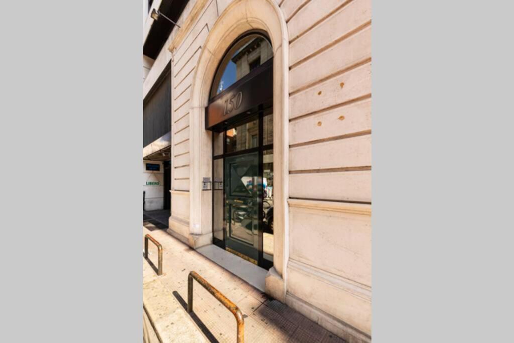 Laus App.2 - Art & Design Nel Cuore Di Bari - Via Dante Alighieri Экстерьер фото